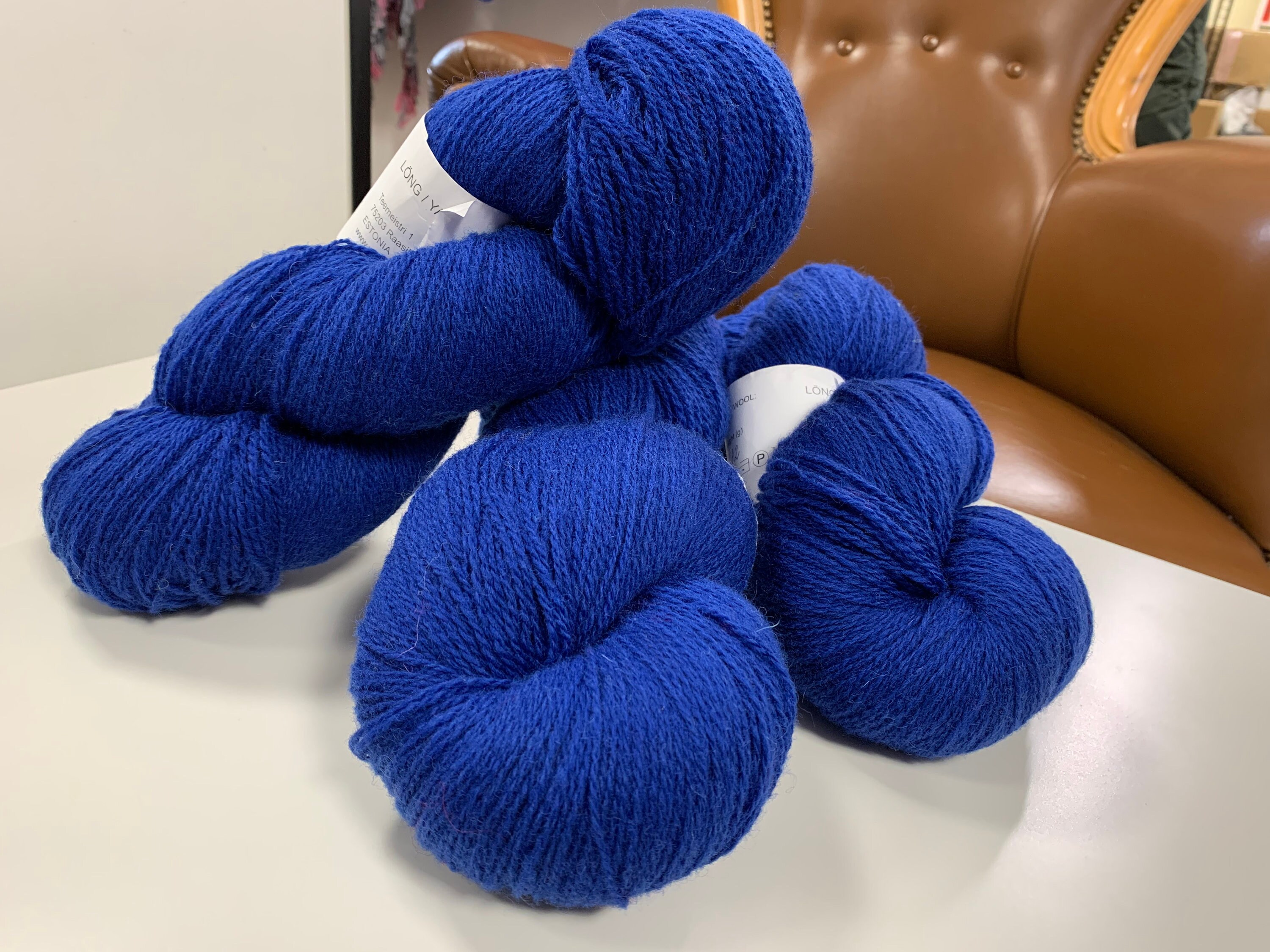Natural Wool Yarn, Blue Thin Wool Yarn for Crocheting Weaving, 100% Sheep  Wool Yarn Lot, Hand & Machine Knitting, 8/1 Single Wool 