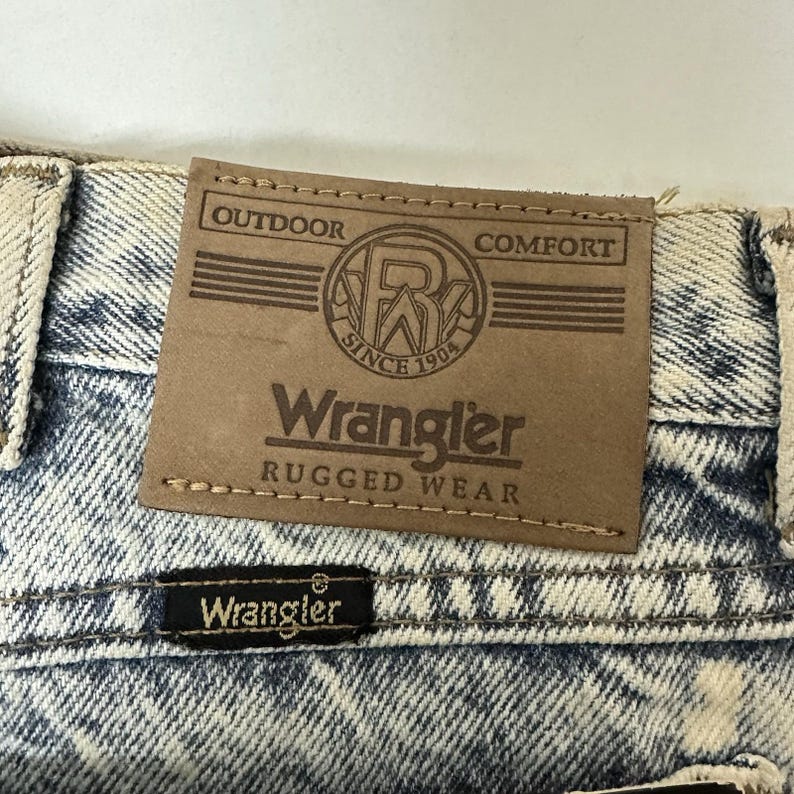 Vintage WRANGLER Rugged Wear Western Cowboy Rodeo Denim Jeans 40 x 30 NOS afbeelding 3