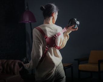 Personalized Dual Leather Camera Harness – Adjustable DSLR/SLR Strap, Custom Engraved Photographer Gift