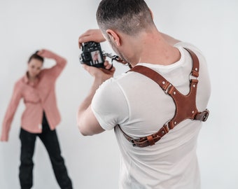 Custom Leather Single Camera Harness | Adjustable DSLR/SLR Strap | Engraved Photographer Gift