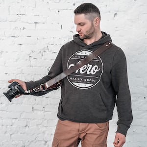 Single Camera Shoulder Strap Accessories Neck Shoulder Leather Sling Camera Gear For DSLR or SLR Custom Engraved Gift