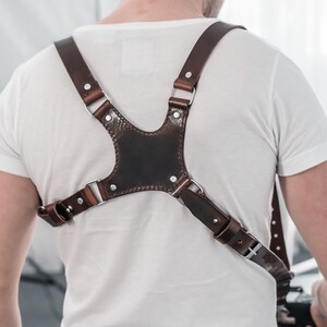 Single Camera Strap - Personalized DSLR/SLR Leather Harness – Custom Engraved Gift for Photographer