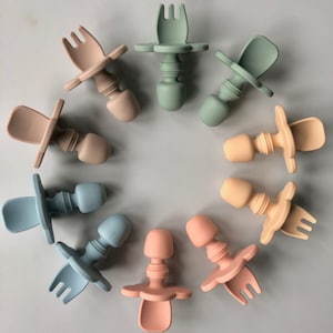 Set di cucchiaio e forchetta in silicone per lo svezzamento del bambino / Posate robuste con presa facile