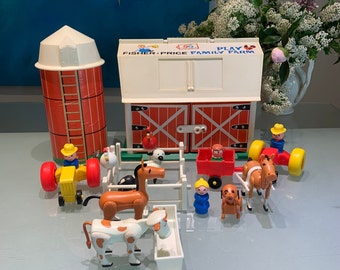 Vintage Fisher Price Little People Play Family MOO Barn with Extras. Please Read the description.