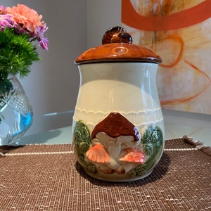 Vintage Ceramic Mushroom Canister. Made In Japan, please read the description.