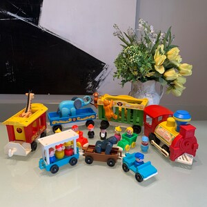 Vintage Fisher Price Little People Circus Train Extravaganza with Extras!