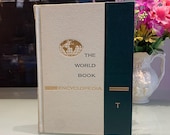 Vintage the World Book Encyclopedia 1961 Volume 17 