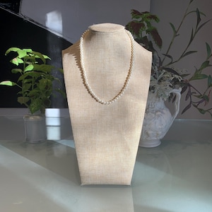 Vintage 18&quot; Faux Pearl Non-Adjustable Necklace.
