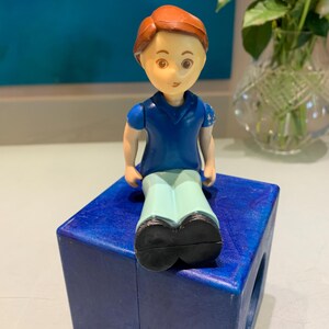 Vintage Little Tikes Dollhouse Seated &quot;Dad&quot;. Please read the description. 1980&#39;s