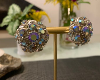Boucles D'oreilles Clips Vintage Doré Avec Strass Multicolores - Marque Agata, Occasion