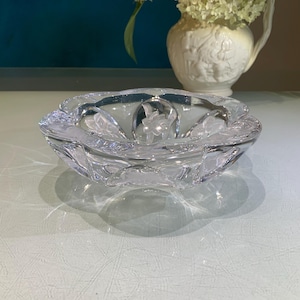 Vintage MCM Etched/Frosted Heavy Glass Cigar Ashtray. Please read the description.