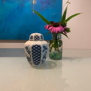 Vintage Porcelain Ginger Jar by &quot;Andrea By Sadek, Made in Japan.