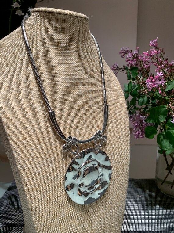 BOLD Vintage Silver Tone Statement Adjustable Nec… - image 5