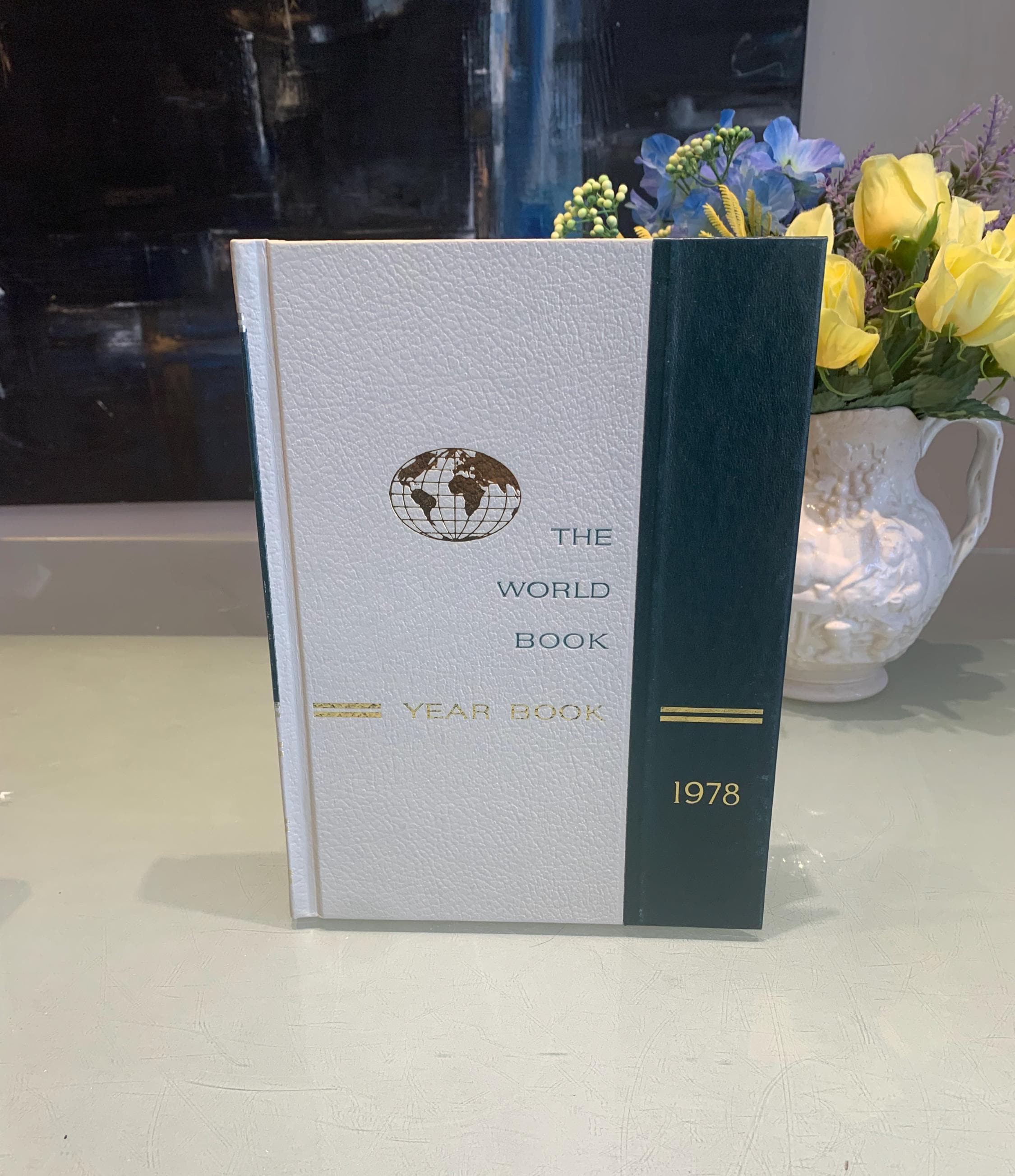 World Book Encyclopedia - Etsy Denmark