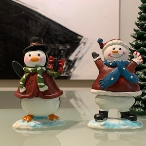 Vintage Christmas Bobble Figurines. Mr. Penguin and Mr. Snowman. Circa 1990.
