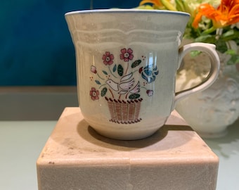 Vintage Newcore Stoneware Coffee/Tea Mug. Please read the description.