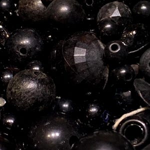 Vintage Black Bead Soup Mix 6 oz. Please read the description.