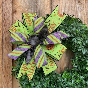 Halloween wreath bow , door hanger bow , accent bow , Happy Halloween bow , lantern bow , Halloween décor , mailbox bow , gift basket bow