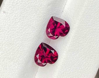 Heart Rhodolite Garnet Pair: 3.20 Carat, 7x7x4 MM