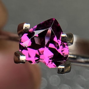 AAA Pink Tourmaline Heart: 0.55 Carat Gemstone, 6mm