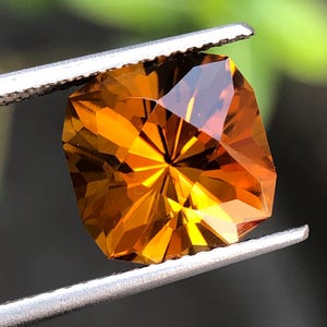 Natural Madeira Citrine Cushion Cut Gemstone, 4.60 Carat