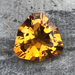 Natural Citrine Gemstone, 13 MM Citrine Triangle Shape, November Birthstone, 6.55 Carat Citrine, Unique Cut Citrine, Citrine for Jewellery.