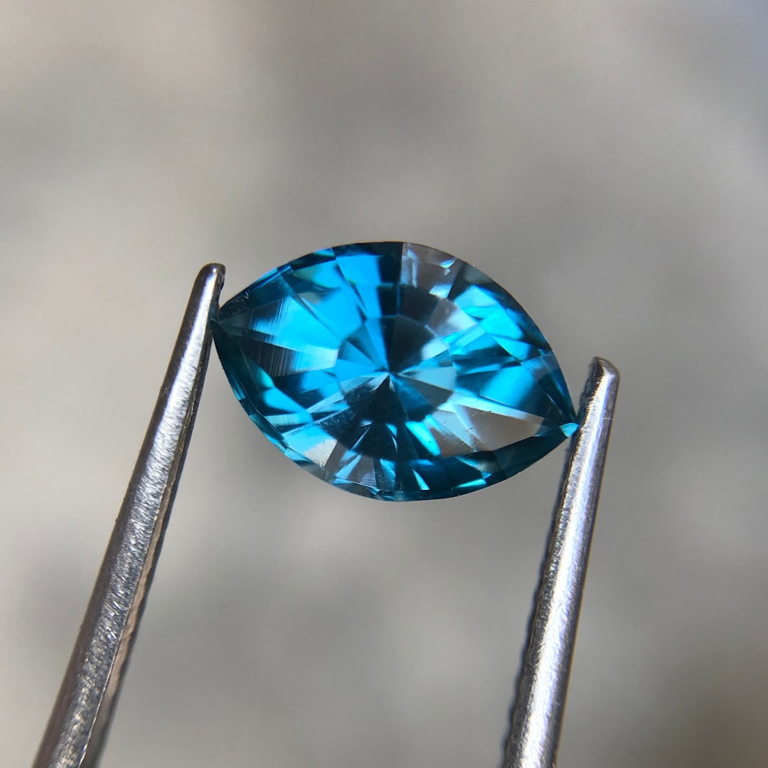 London Blue Topaz Gemstone: 3 Carat Eye Shape, December Birthstone - Etsy