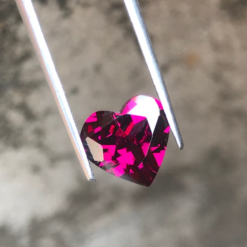 Natural Rhodolite Garnet: 3.30 Carat Heart Cut Gemstone - Etsy