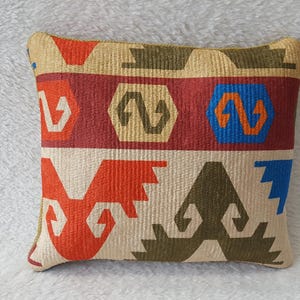 Boho Kilim Pillow , Bedding Pillow Cover , Vintage Rug Pillow , Turkish Rug Pillow , Textured Kilim Cover , Rectangular Pillow