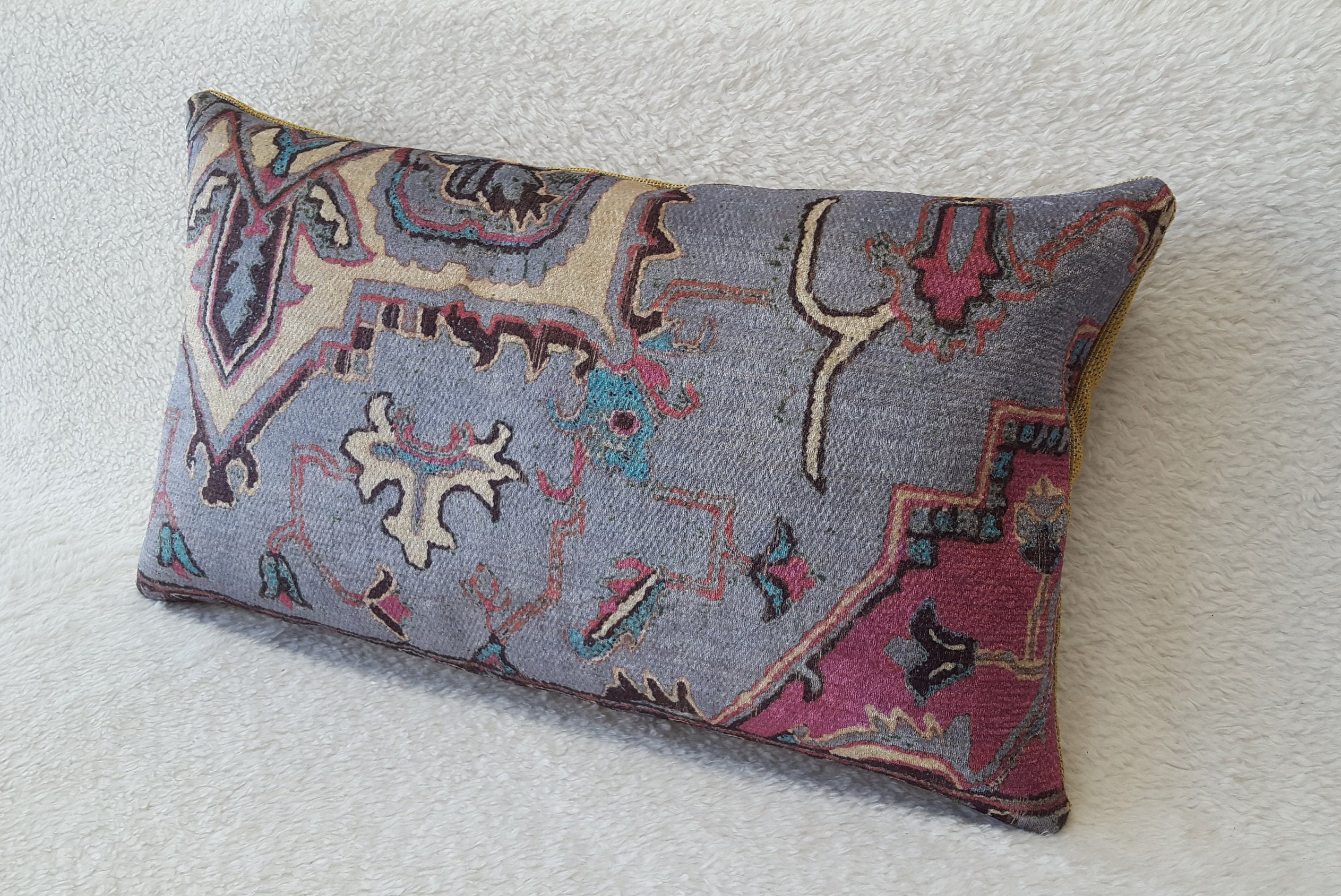 Navin print pillow sales