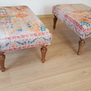 Tapijt Frontdoor Bank, Gestoffeerde Bank, Boho Bench Decor, Handgemaakte Kelim Bank, Lederen Ottomaanse Poef, Ottomaanse Boho Bank afbeelding 7