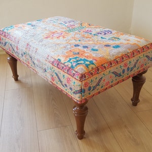 Tapijt Frontdoor Bank, Gestoffeerde Bank, Boho Bench Decor, Handgemaakte Kelim Bank, Lederen Ottomaanse Poef, Ottomaanse Boho Bank afbeelding 1