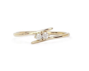 Diamond Gold Ring / 0.07 CT Diamond / Gold 14k / Promise Ring / Minimalist Ring