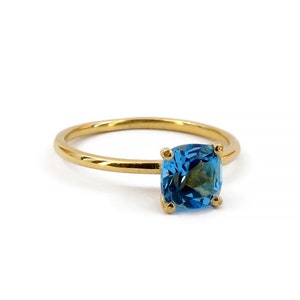 Blue Topaz Ring / 9k 14k 18k Gold Natural Swiss Blue Topaz Gemstone Ring / Genuine Swiss Blue Topaz / November Birthstone / Promise Ring image 1