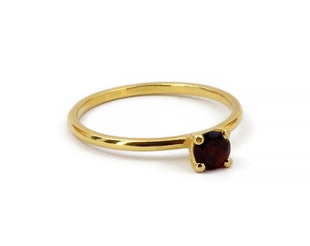 Garnet Ring / 14k Solid Gold Natural Garnet Ring / Genuine Garnet / January Birthstone / Minimalist Ring / Promise Ring