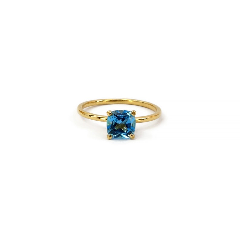 Blue Topaz Ring / 9k 14k 18k Gold Natural Swiss Blue Topaz Gemstone Ring / Genuine Swiss Blue Topaz / November Birthstone / Promise Ring image 2