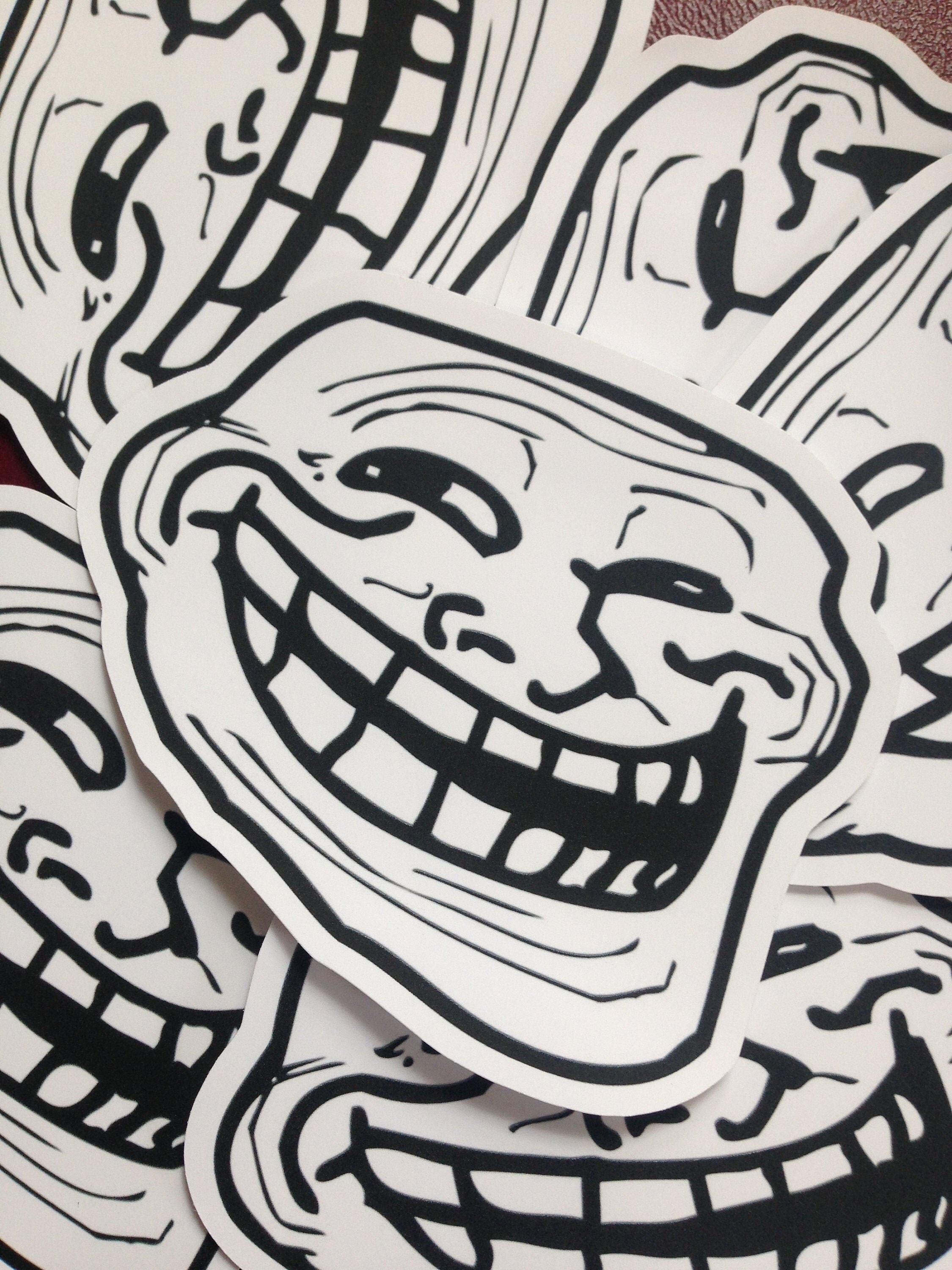 Ascii Art Troll Face Small - jfamrfg