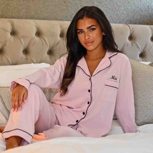 【新品・未着用】Victoria’s Secret ショート丈パジャマ 210.jpg