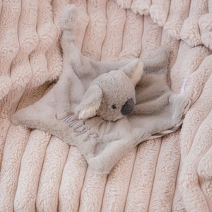 Edredón unisex personalizado para bebés con diseño de koala reciclado