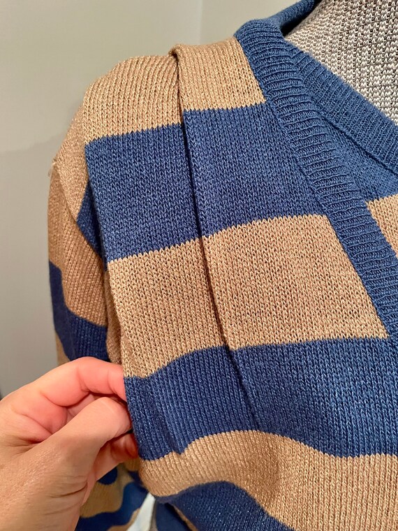 c1970's Wrap Sweater in Blue and Beige Stripes - image 7