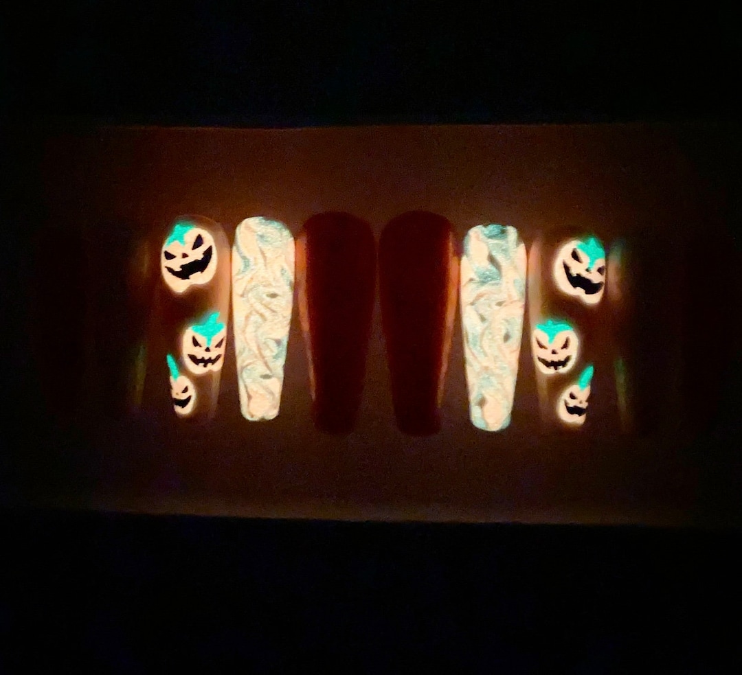 Glow in the Dark Press on Nails Halloween Pumpkin Nails - Etsy