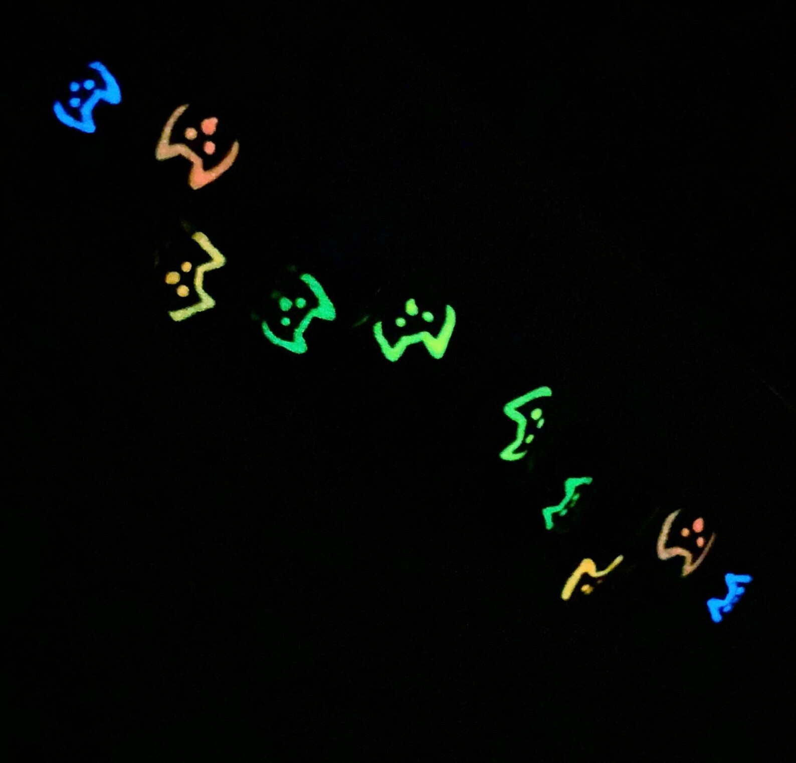 Glow in the Dark Press on Nails Cat Nails Halloween - Etsy