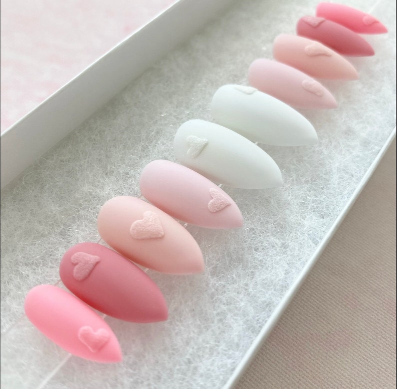 Heart Press On Nails Pressons Pink Nails Gel Nails 3D Nails Acrylic Nails False Nails Spring Nails Pink Gradient Nails image 7