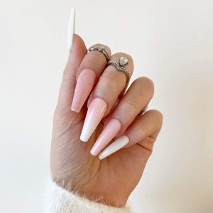 Press On Nails Pink Pressons Pink White Ombre Gel Nails Cotton Candy Pink Nails Acrylic Nails False Nails Glitter Nails image 7