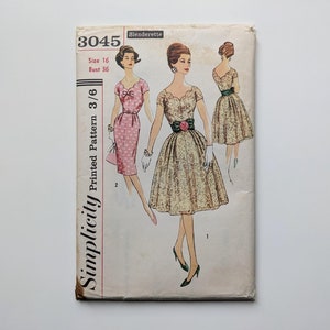 Vintage 1950s sewing pattern | Dress | Simplicity 3045 | Bust 36