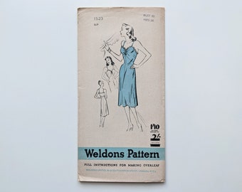 Vintage 1940s sewing pattern | Slip | Weldons 1523 | Bust 32