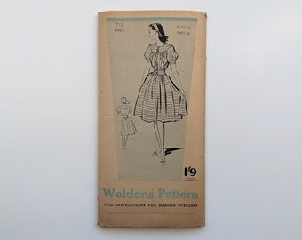 Vintage 1940s sewing pattern | Dress | Weldons 713 | Bust 32