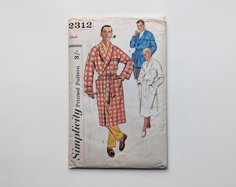 Vintage 1950s sewing pattern | Men’s robe | Simplicity 2312 | Small