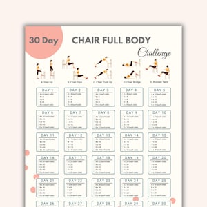 Op de afbeelding: Een 30-daagse workoutplan voor een volledige lichaamsuitdaging met een stoel. De witte tabel toont oefeningen en dagelijkse sets voor step-ups, chair dips, push-ups, bridge en Russian twists. De titel is vetgedrukt en grijs.