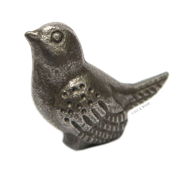 Ornamental Small Wren Bird - 50mm / 2"- Antique Cast Iron - Vintage Industrial Home Decor - Rustic Garden Accessories - Cast and Wood